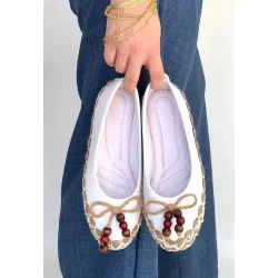 Ilwe Beyaz Cilt Babet Ayakkabı