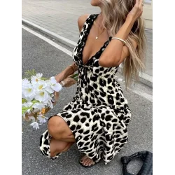 Kadın Askılı Derin V Dantelli Yakalı Bağcıklı Süprem Uzun Elbise