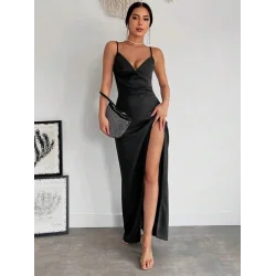 Kadın Askılı Kruvaze Yakalı Yırtmaçlı Krep Elbise