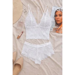 Kadın Beyaz Dantel Bralet Şort Takımı – Romantik ve Zarif İç Giyim