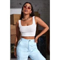 Kadın Beyaz Kalın Askılı Crop Top Büstiyer – Modern ve Şık Tasarım