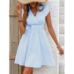 Kadın Kısa Kollu Kruvaze Yakalı Poplin Elbise