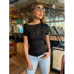 Kadın Kısa Kollu Tek Omuzu Açık Büzgülü Viskon Bluz