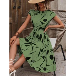 Kadın Kısa Yarasa Kollu Yuvarlak Yaka Beli Büzgülü Süprem Elbise