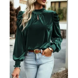 Kadın Uzun Kollu Balıkçı Yaka Damla Detaylı Kadife Bluz