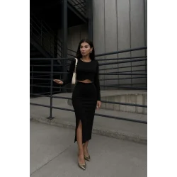 Kadın Uzun Kollu Bisiklet Yaka Kısa Krop Dalgıç Bluz Ile önden Yırtmaçlı Uzun Etek Ikili Takım