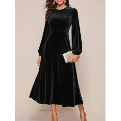 Kadın Uzun Kollu Bisiklet Yaka Midi Kadife Elbise