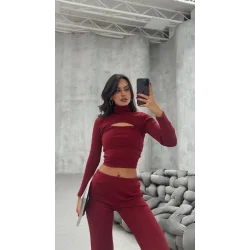 Kadın Uzun Kollu Pencere Detay Göğüs Dekolteli Bluz Ve Bol Paça Pantolon Ikili Takim