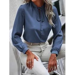 Kadın Uzun Kollu Yakalı Yakadan Bağcıklı Düğmeli Sandy Bluz