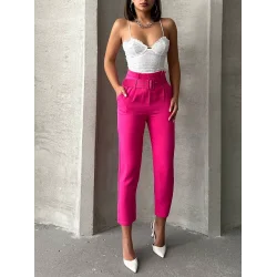 Kemerli havuç pantolon