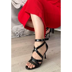 Mariya Siyah Rugan Topuklu Ayakkabı