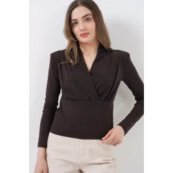Omuz Vatkalı Kruvaze Yaka Bluz 942 - Kahverengi