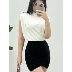 Sıfır Kol Vatkalı Sandy Bluz -Beyaz