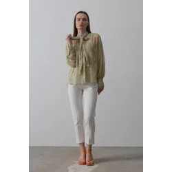 Yakası Fularlı Şifon Gömlek - Fıstık Yeşili