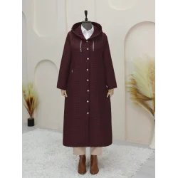 Yakası Zincir Detaylı Uzun Kapitone Kaban    -Bordo