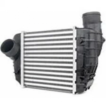 A6 TURBO RADYATÖRÜ 8ML 376 899-071( 200X202X62 )