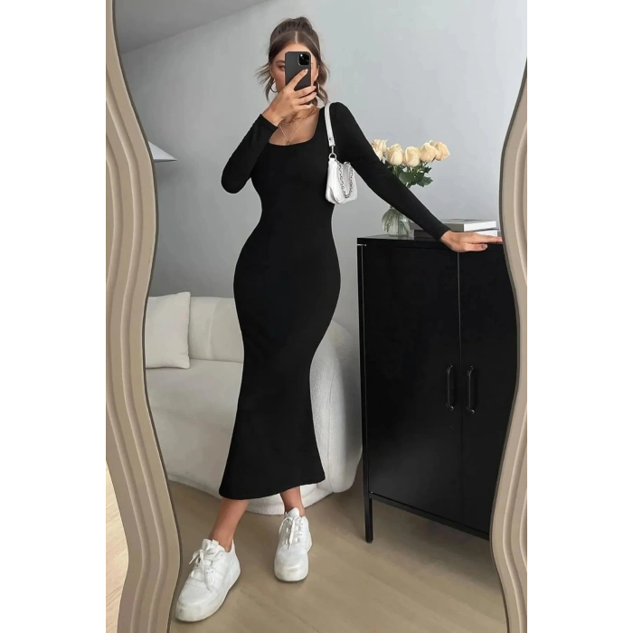 Siyah Kare Yaka Uzun Kollu Likralı Maxi Uzun Elbise
