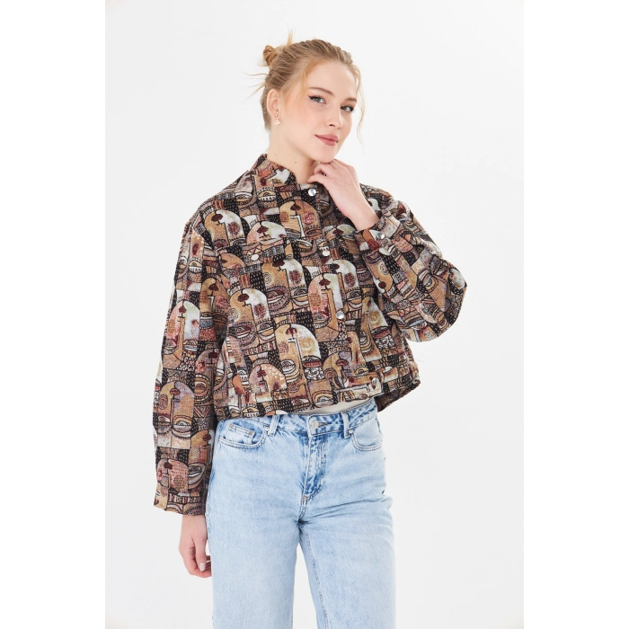 Tok Kumaş Dokuma Desenli Crop Kadın Astarlı Ceket – Premium Mevsimlik Tasarım