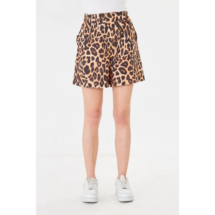 Yüksek Bel Leopar Desenli Kadın Şort – Günlük Rahat Kesim