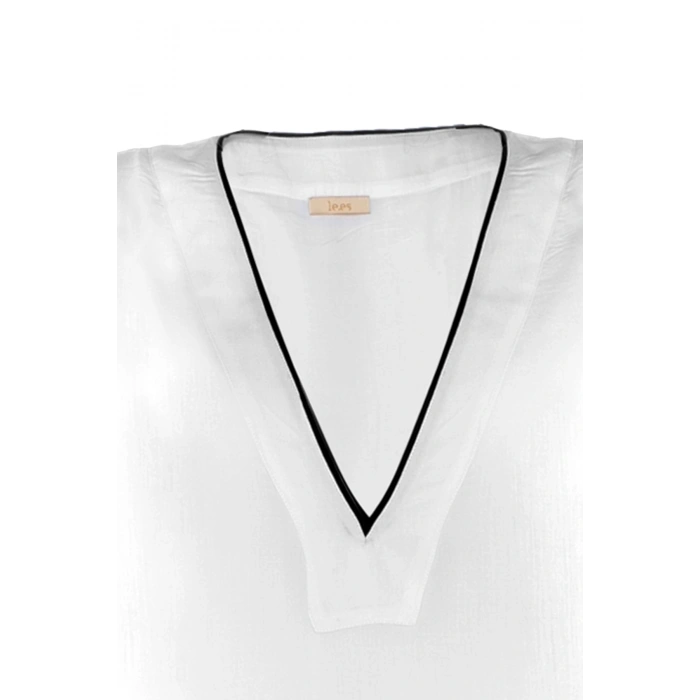 BEYAZ YAZLIK RAHAT ELBİSE