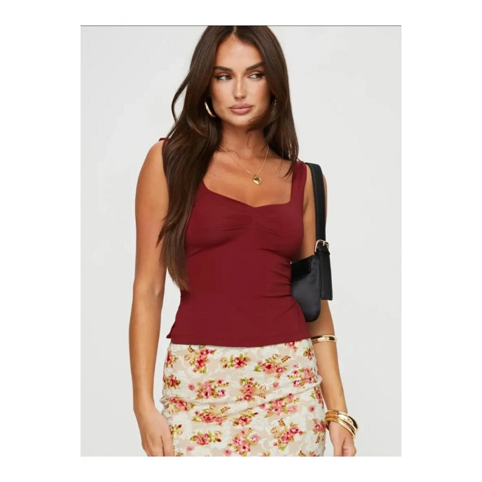 Sırt Dekolteli Büzgü Detaylı bluz ( Crop Degildir )