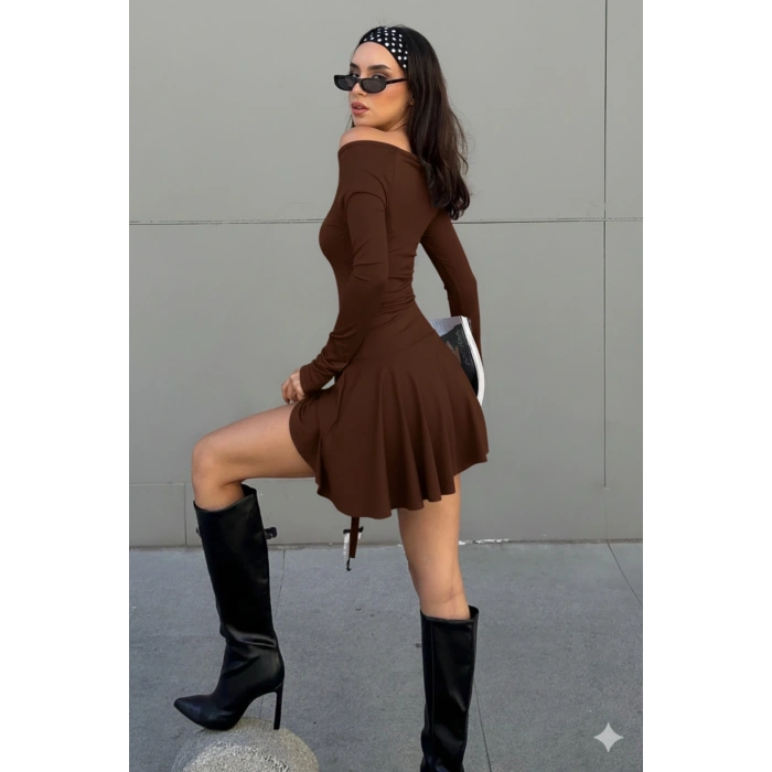 Kayık Yaka Drapeli Mini Elbise – Günlük & Şık Kullanım, Esnek Fit