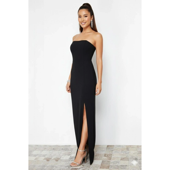 Siyah Vücuda Oturan Dokuma Uzun Şık Gece Elbisesi