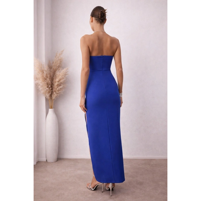 Vücuda Oturan Dokuma Uzun Şık Gece Elbisesi