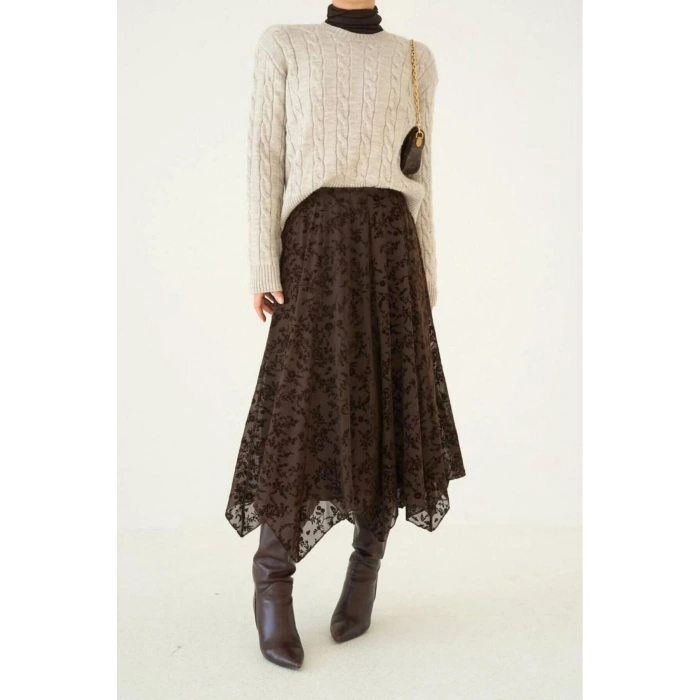 Tül Detaylı Asimetrik Astarlı Uzun Etek