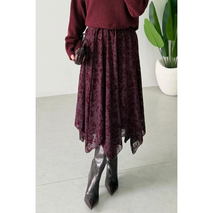 Tül Detaylı Asimetrik Astarlı Uzun Etek