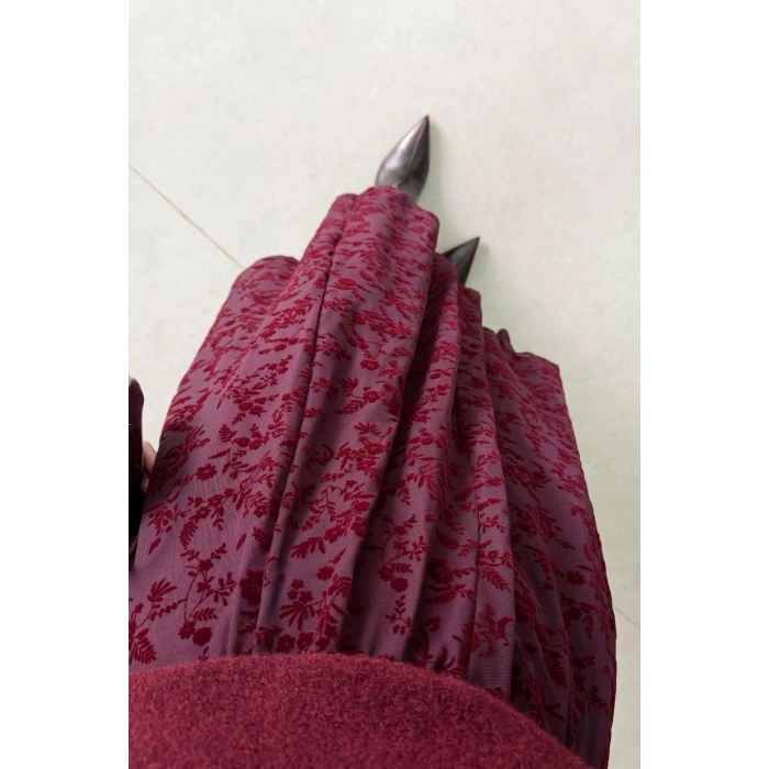 Tül Detaylı Asimetrik Astarlı Uzun Etek