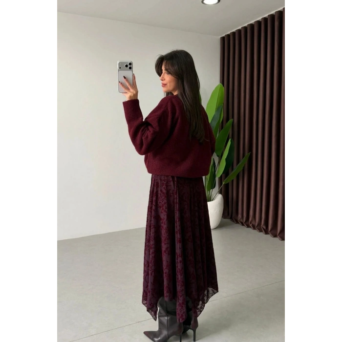 Tül Detaylı Asimetrik Astarlı Uzun Etek