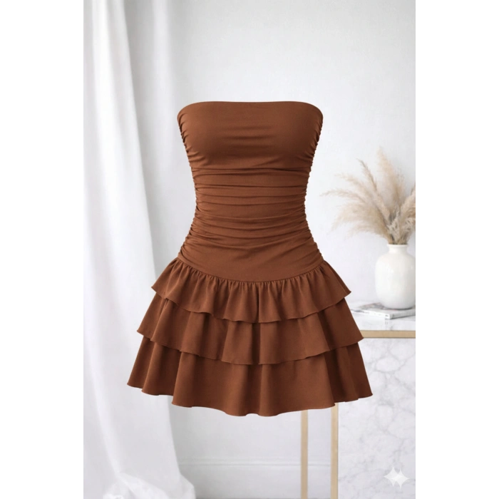 Straplez Mini Elbise | Volanlı Etek, Vücuda Oturan Şık Kesim”