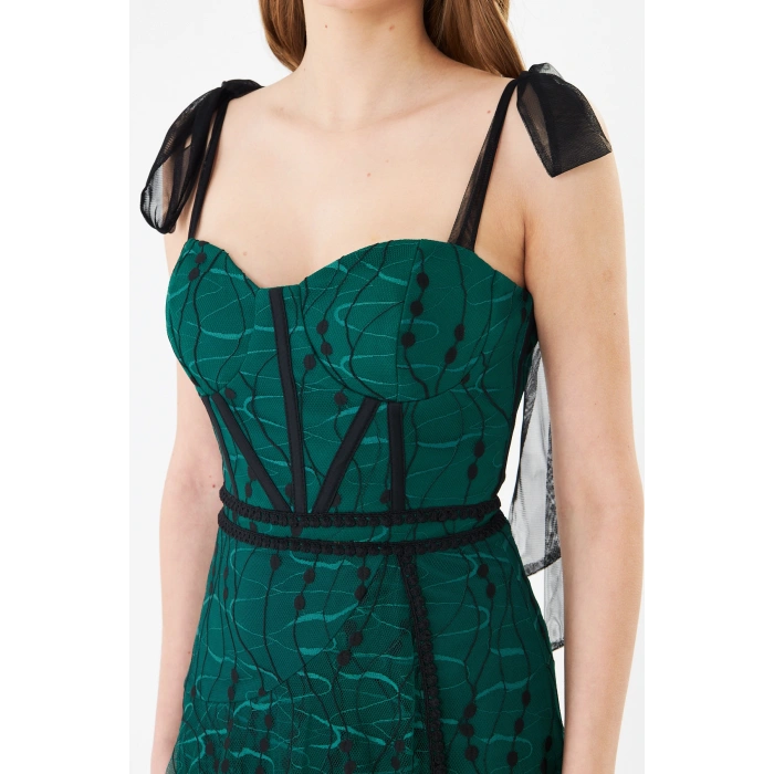 Korse Detaylı Askılı Mini Abiye Elbise