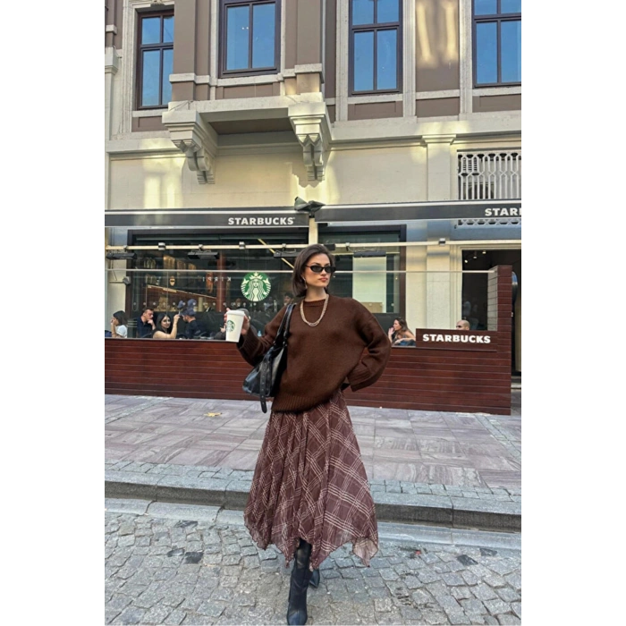 Ekose Desenli Asimetrik Kesim Şifon Midi Etek