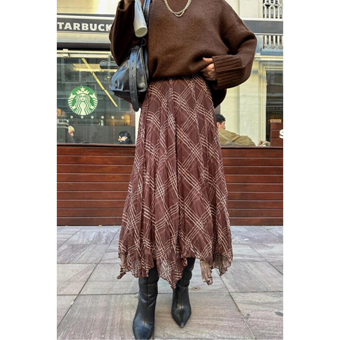 Ekose Desenli Asimetrik Kesim Şifon Midi Etek