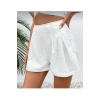 “Yüksek Bel Brode Nakışlı Beyaz Kadın Şort | Yazlık Astarlı Rahat Kesim Günlük Şort”