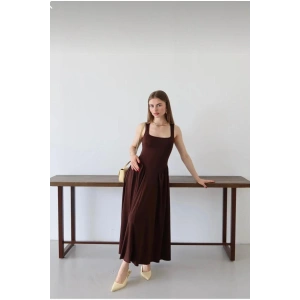 Kadın Kare Yaka Kalın Askılı Şık Tasarım Elbise