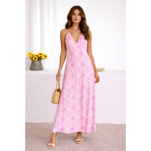 Pembe Desenli Sırt Dekolteli Halter Yaka Maxi Yaz Elbisesi