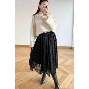 Tül Detaylı Asimetrik Astarlı Uzun Etek