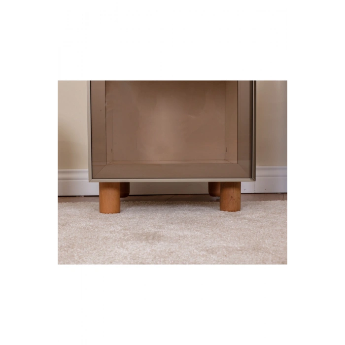 İtra 1 Kapaklı Çok Amaçlı Gardırop – Krem Gövde, Cam Kapak