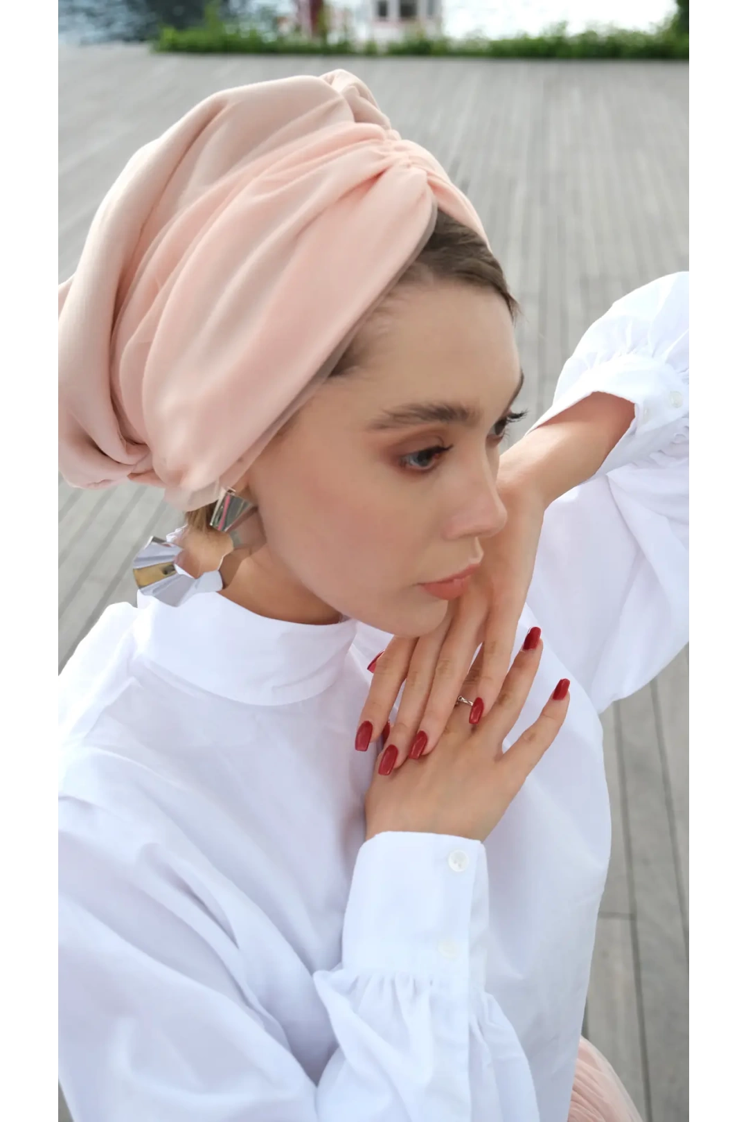 Hesya Dolgulu Günlük Tüllü Bone