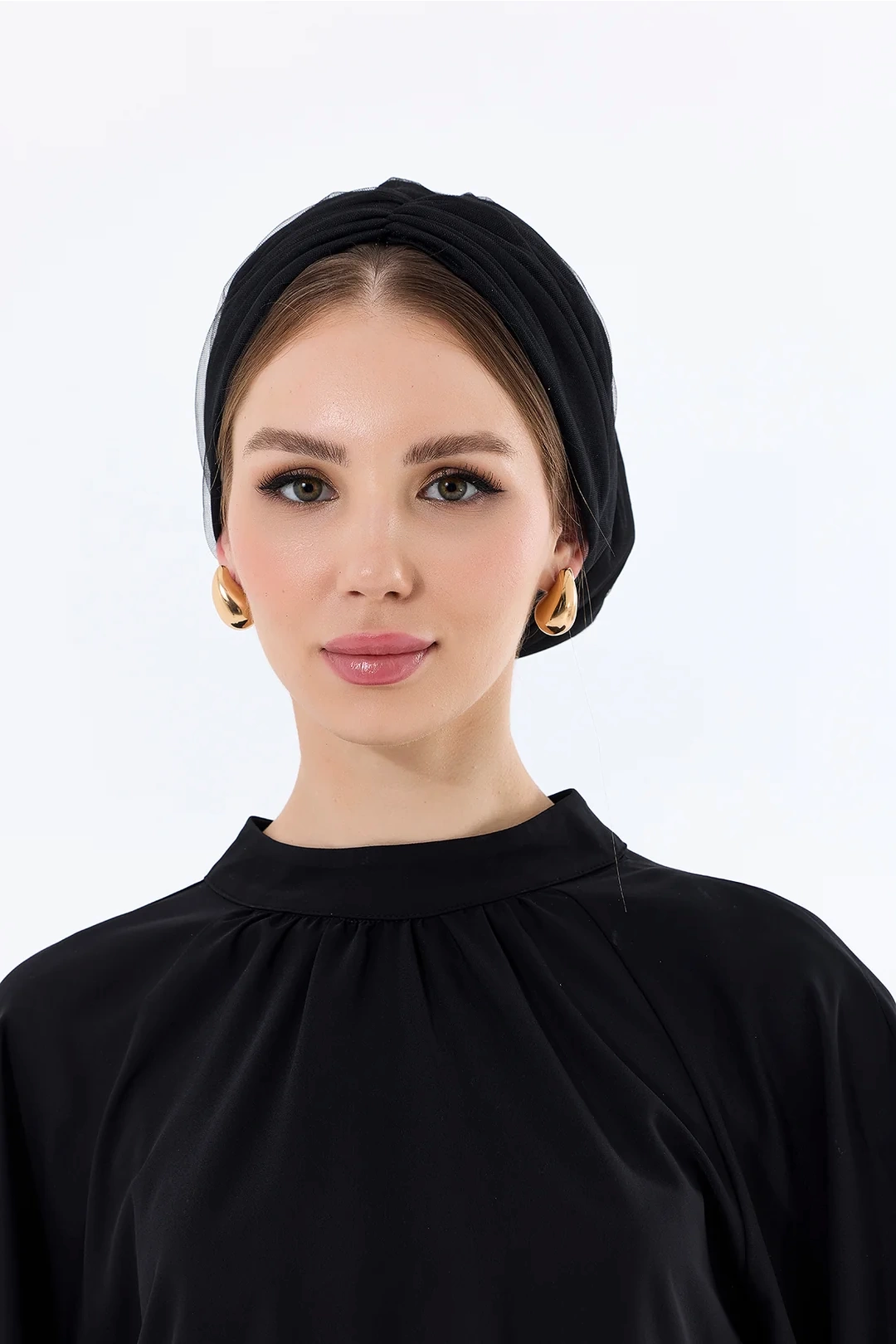 Hesya Dolgulu Günlük Tüllü Bone