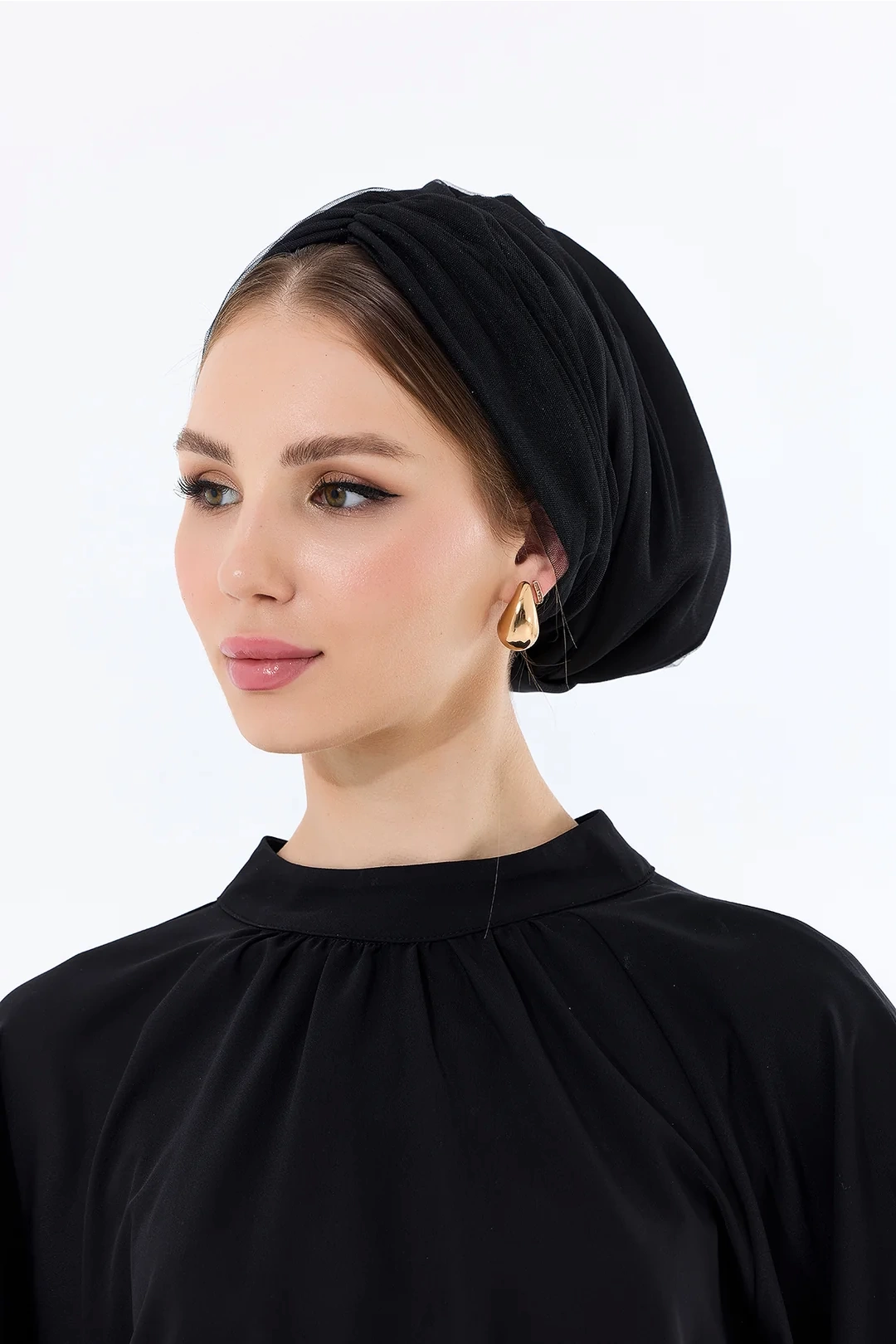 Hesya Dolgulu Günlük Tüllü Bone
