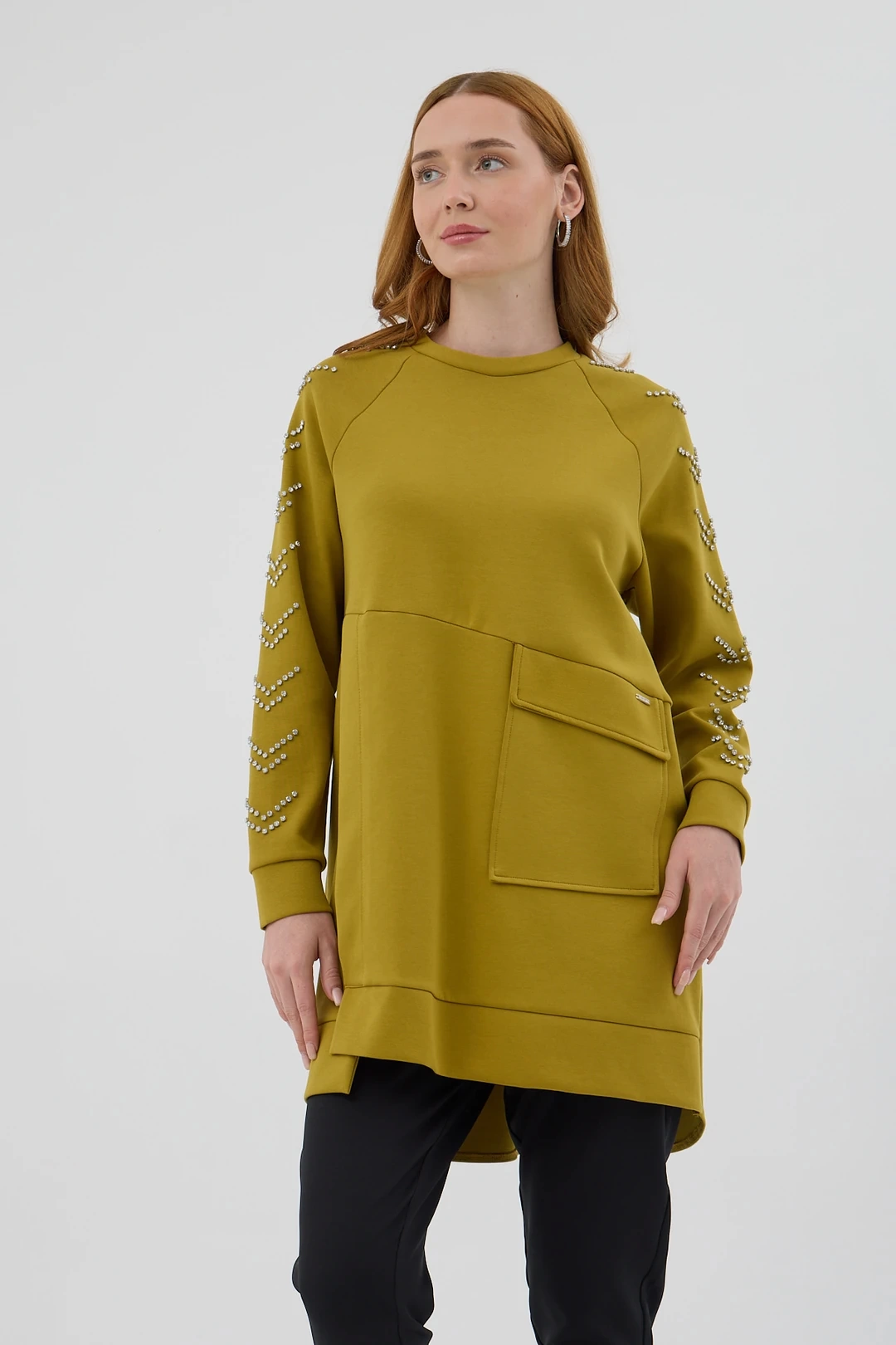 Kolları Çakma Taşlı Önü Cepli Sweatshirt