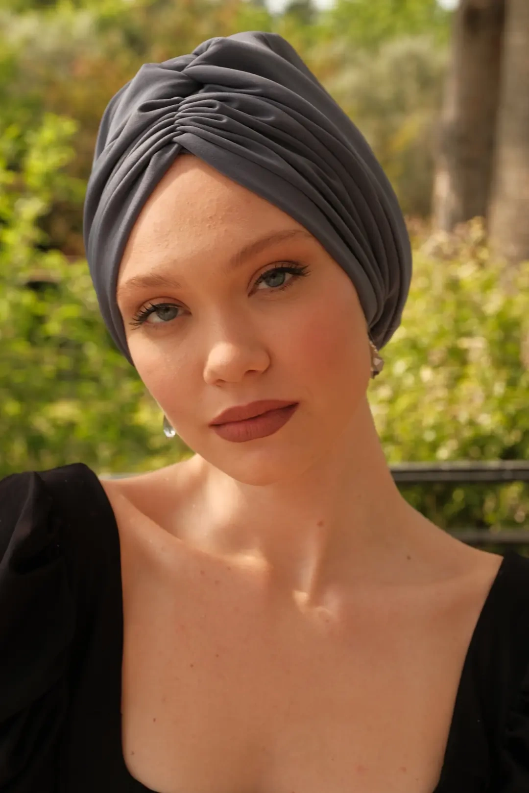 Sisre Drapeli Dolgulu Günlük Bone