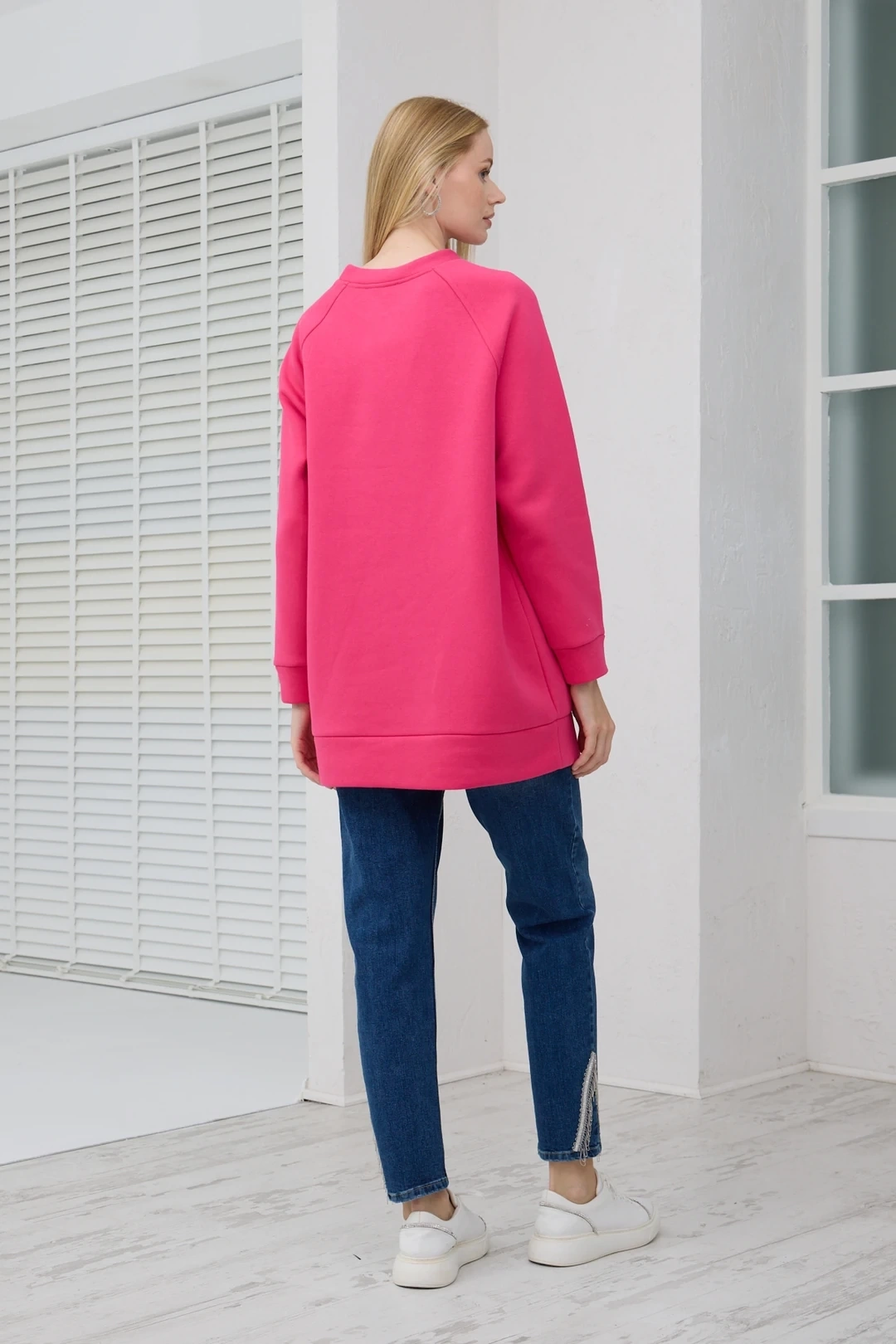 Taş Detaylı Parçalı Sweatshirt