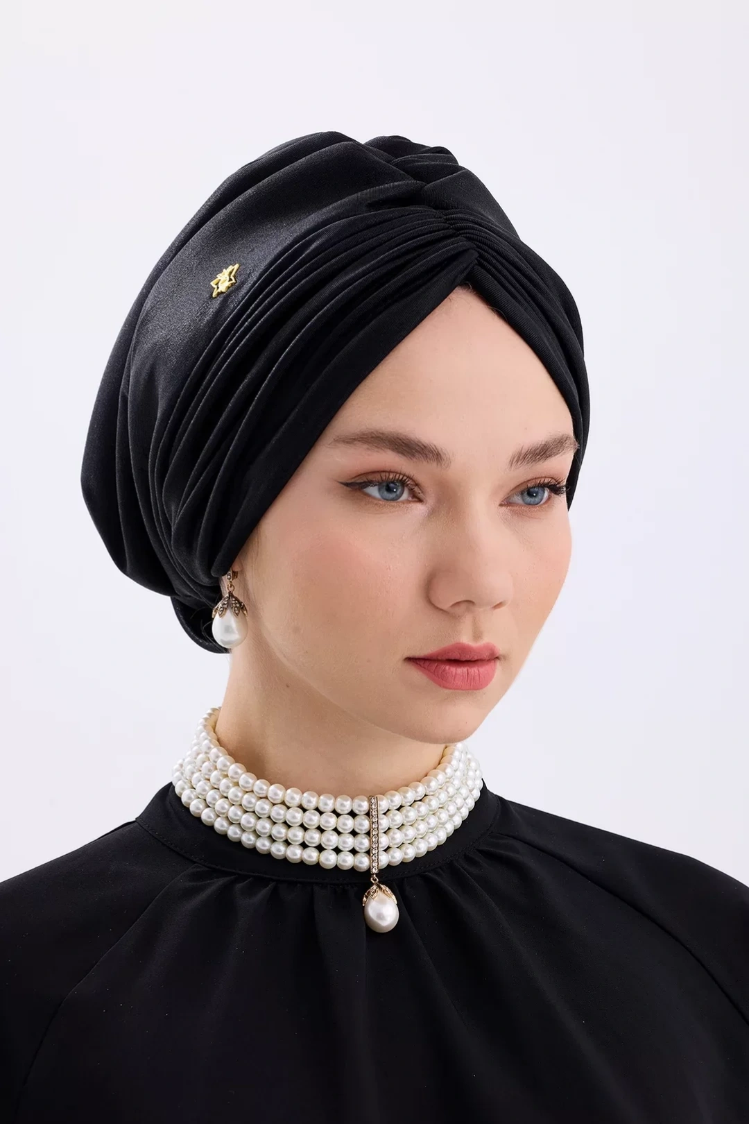 Diana Choker Pearl Necklace