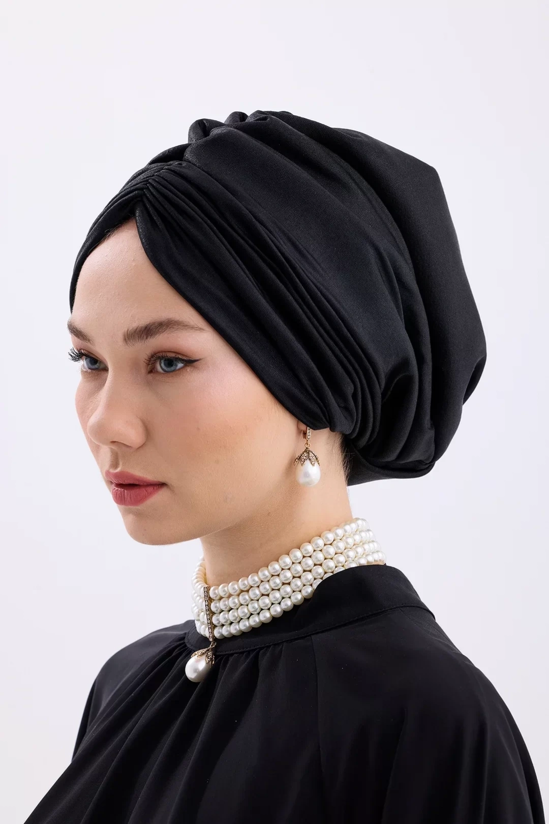 Diana Choker Pearl Necklace