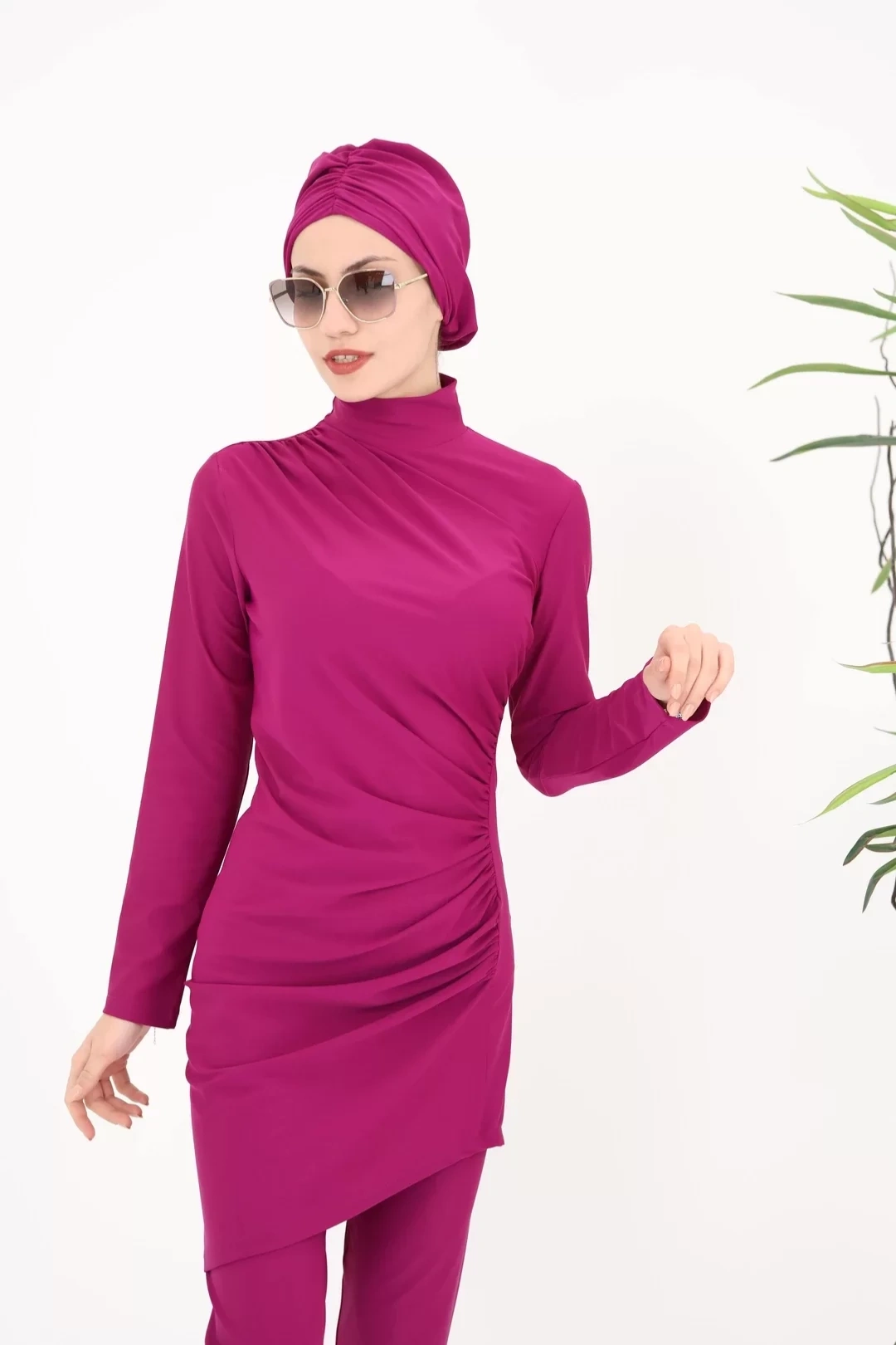 Купальник из драпированной лайкры - фуксия